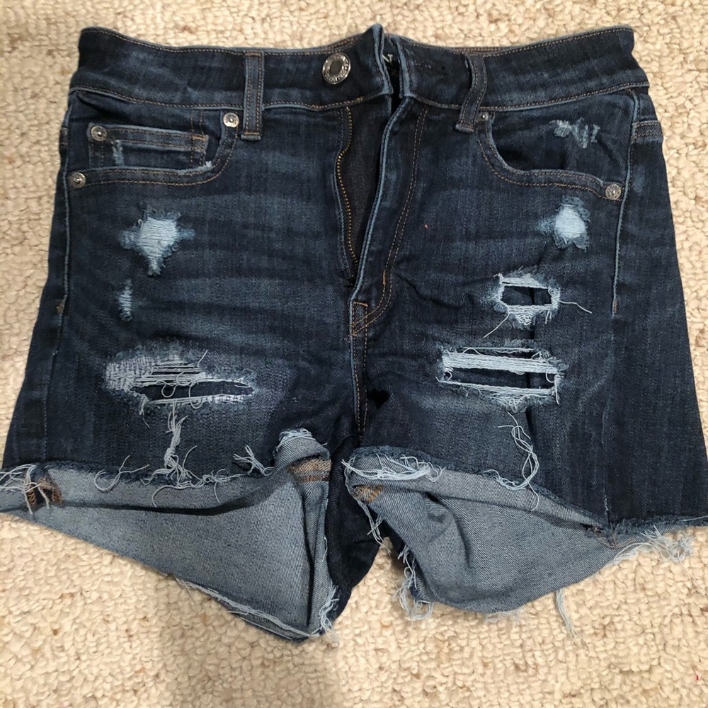 Cute distressed America eagle jean shorts